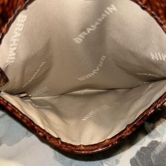 Brahmin Pecan Croc Embossed Clip on Envelope Bag EUC - Picture 5 of 10